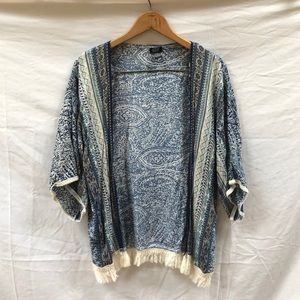 Blue patterned kimono with fringe